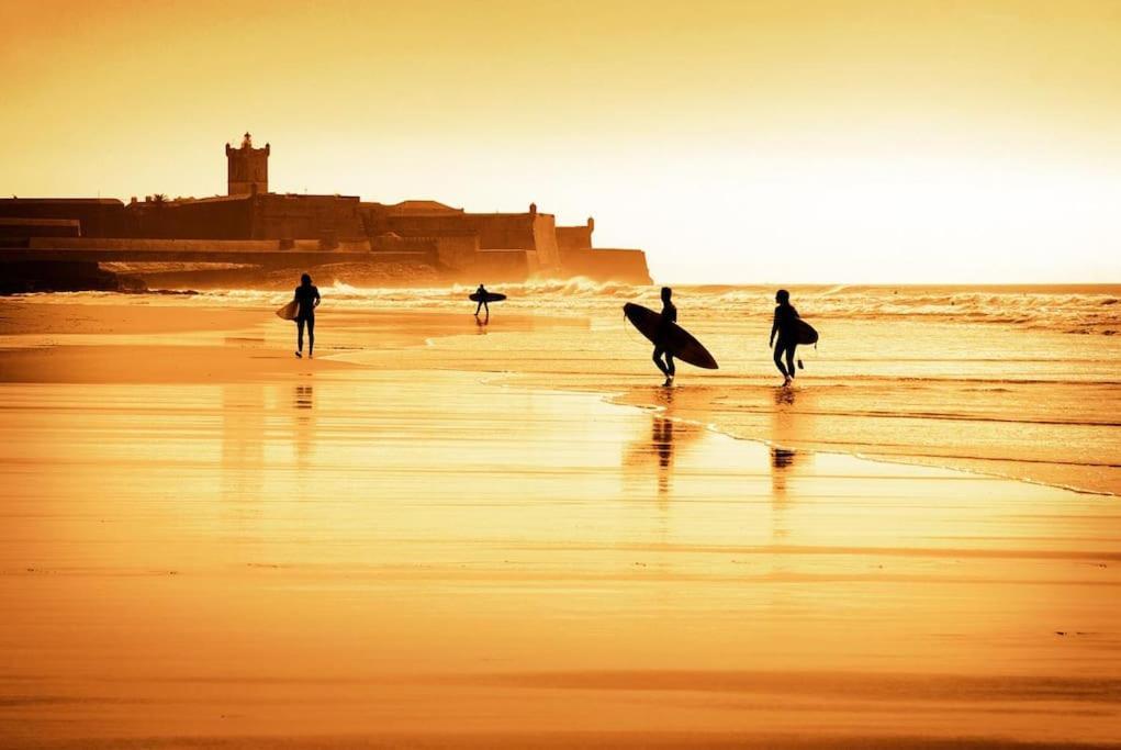 Beachome4U4 / Carcavelos Beach ปาเรจิ ภายนอก รูปภาพ
